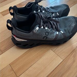 On Running Men's Cloudnova Athletic Shoes - Gray and Black